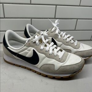 Nike Air White and Gray Sneakers